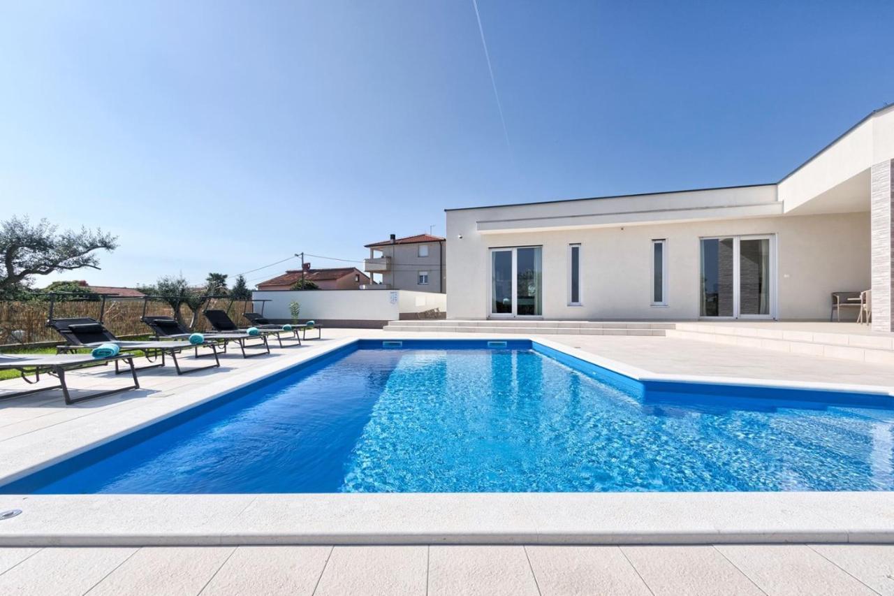 Vila Aura