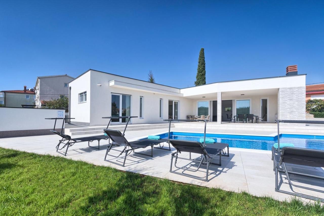 Vila Aura